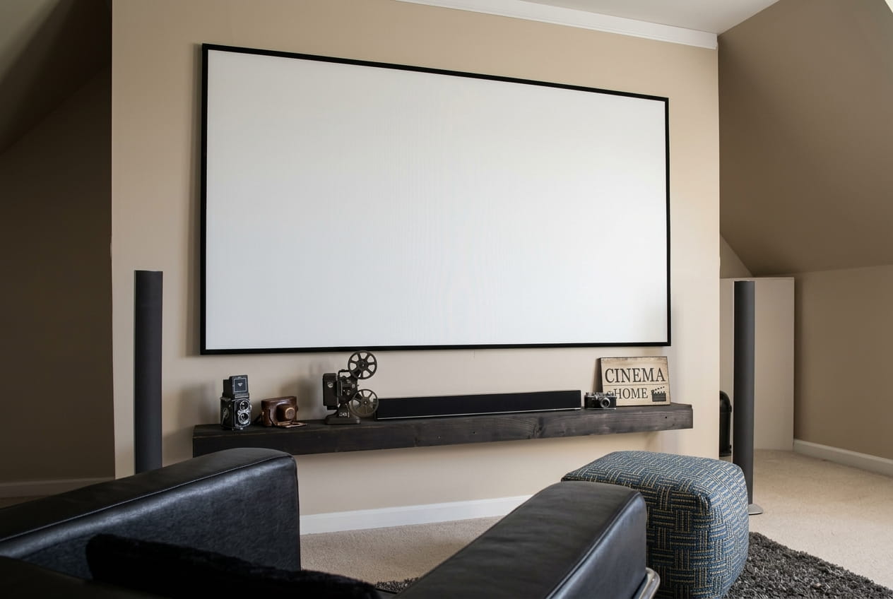 Стационарный экран для проектора